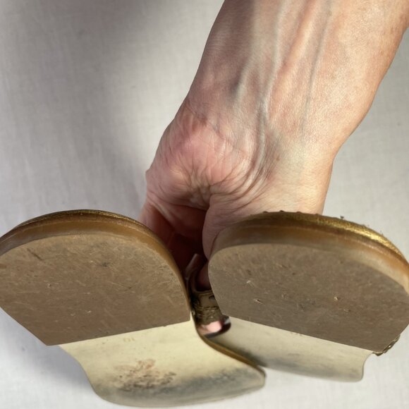 Banana Republic Western Flats Size 10 Bronze Thong Toe Ring Sandals Vintage 90s - Picture 11 of 12